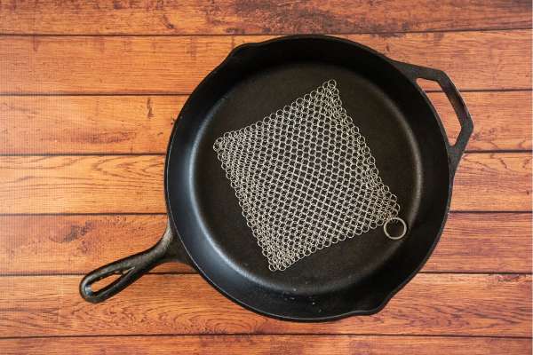 Features of Hard Anodized Cookware